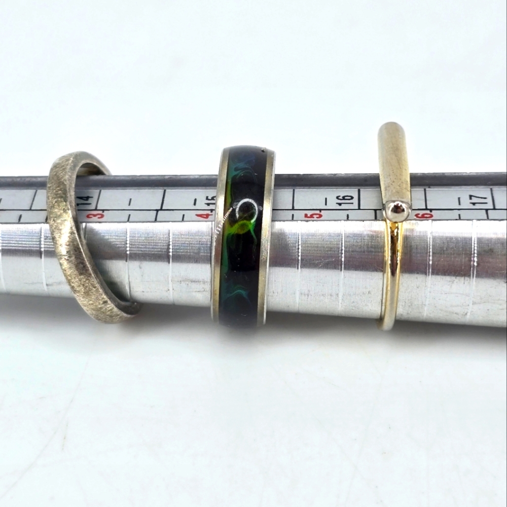 Set Of 3 - Size 5.5 Rings - Picture 5 of 6
